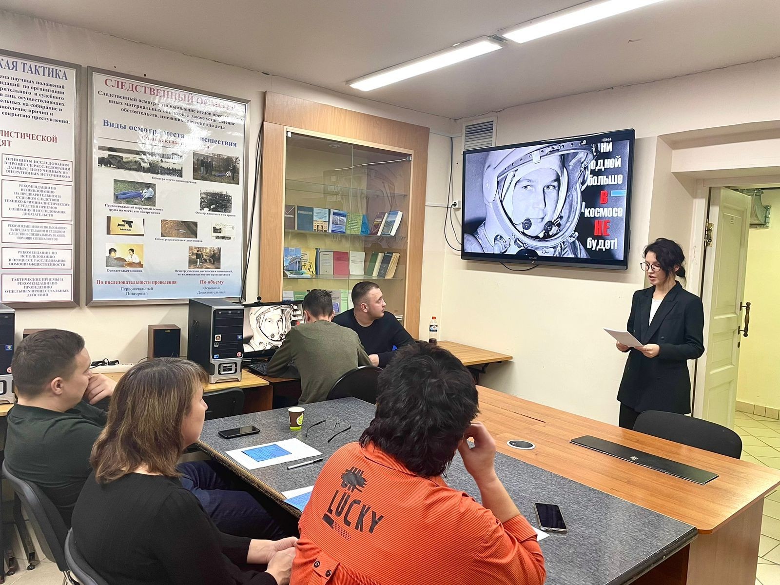 Открытая защита творческих проектов в рамках дисциплины 'Арт-педагогика в образовательном пространстве' студентами III курса группы 08-122 2023-2024 учебный год Открытая защита творческих проектов в рамках дисциплины 'Арт-педагогика в образовательном пространстве' студентами III курса группы 08-122 2023-2024 учебный год