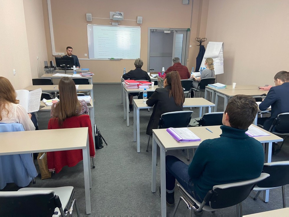 С 1 по 4 февраля 2022 прошли защиты магистерских диссертаций магистрантов заочной магистерской программы С 1 по 4 февраля 2022 прошли защиты магистерских диссертаций магистрантов заочной магистерской программы