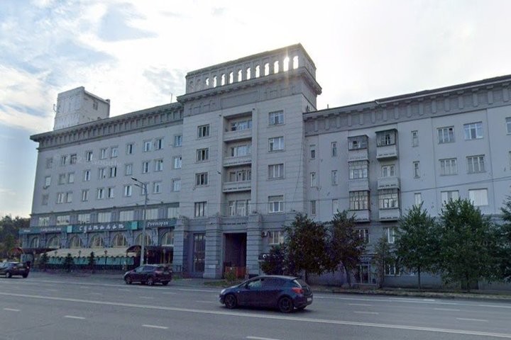 Гид по улице Назарбаева: на чем тренировался автор оперного театра и где жили короли каучука Гид по улице Назарбаева: на чем тренировался автор оперного театра и где жили короли каучука