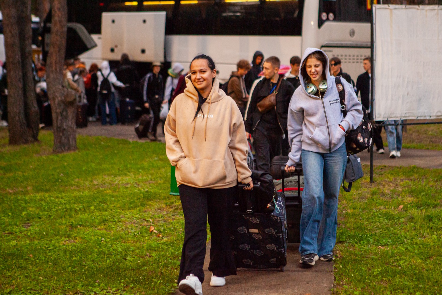 Глава ЕМР встретился со школьниками из ЛНР Глава ЕМР встретился со школьниками из ЛНР