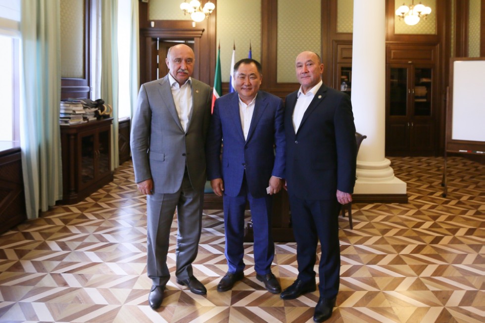 Visit by Governor of Tyva Sholban Kara-ool