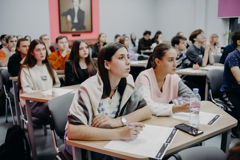 КФУ принял участие во Всероссийском историческом диктанте КФУ принял участие во Всероссийском историческом диктанте