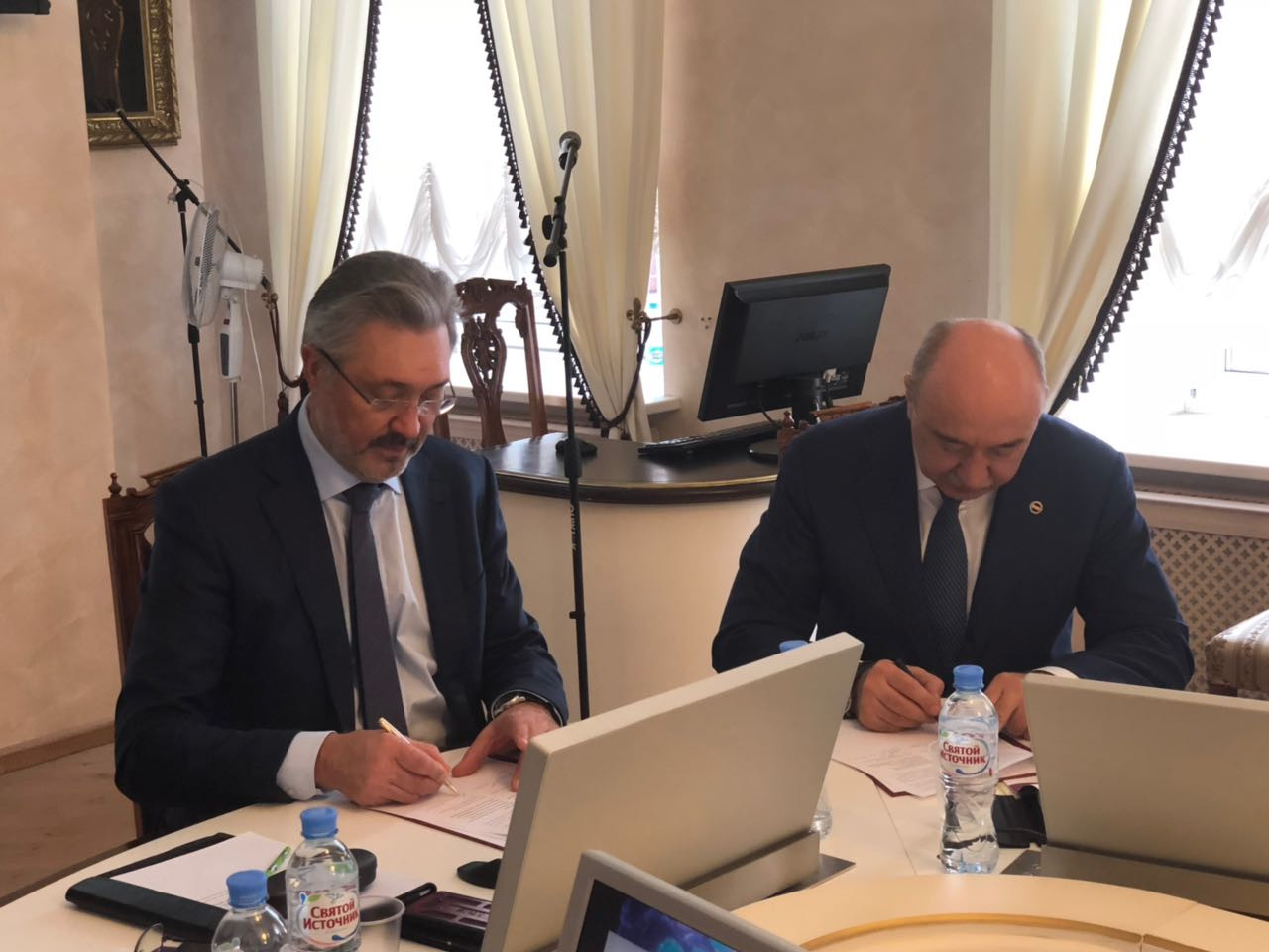 Cooperation Agreement Signed with Saint-Petersburg Research Institute of Phthisiopulmonology