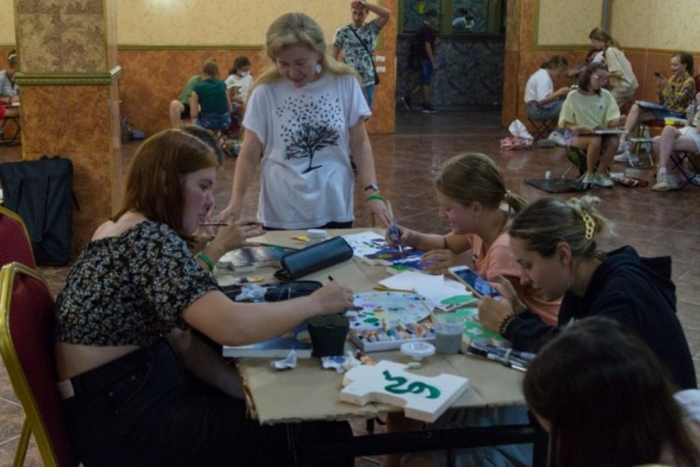 ���������� ������ ��������� ����� '��� ����'