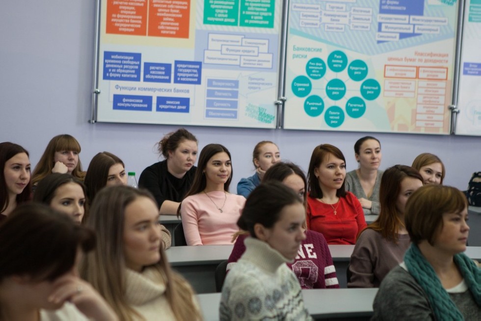 'Час с профессором': в Елабужском институте КФУ прошли открытые лекции 'Час с профессором': в Елабужском институте КФУ прошли открытые лекции