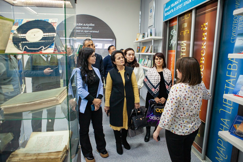 Преподаватели ФерГУ проходят курсы повышения квалификации в Елабужском институте КФУ Преподаватели ФерГУ проходят курсы повышения квалификации в Елабужском институте КФУ