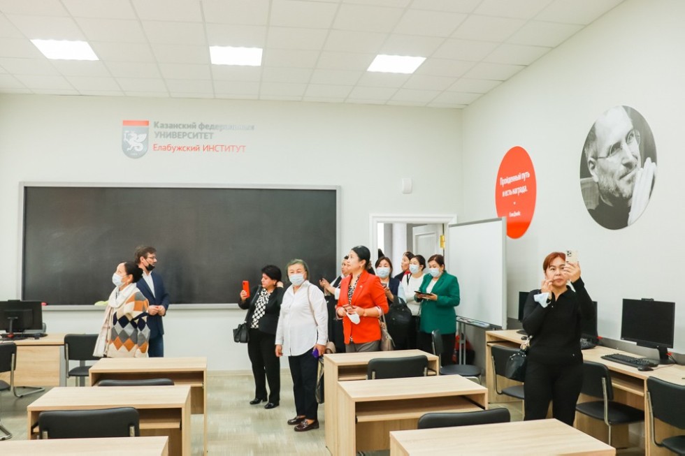 �������� ����� ��������� ������������ ��� ������������-������������������ ������� �� ������� ���������������� ������������