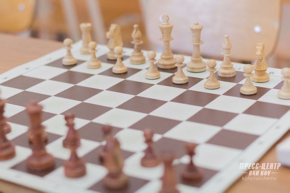 ��� � ���