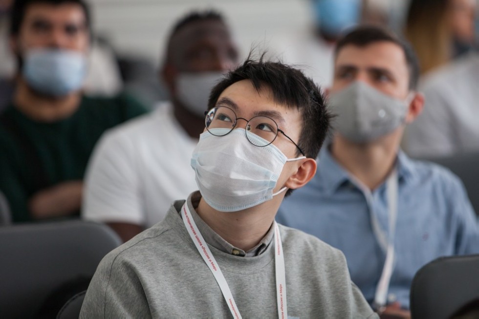 ������ ���� ������������� ������ ������������ ����� �������� � ���������� ��������� ���