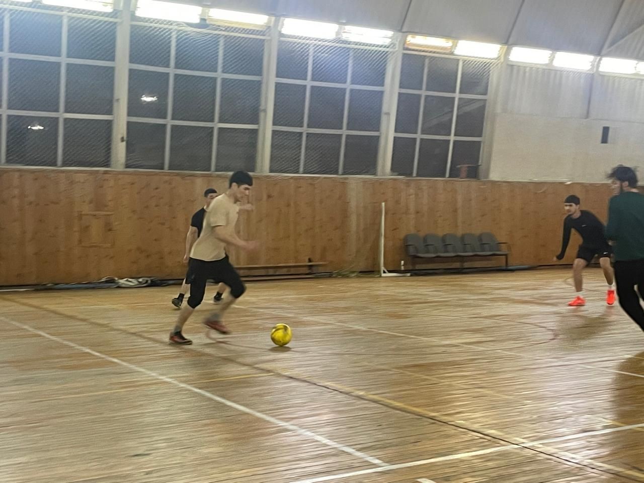 В Елабужском институте КФУ прошёл новогодний турнир по футболу В Елабужском институте КФУ прошёл новогодний турнир по футболу