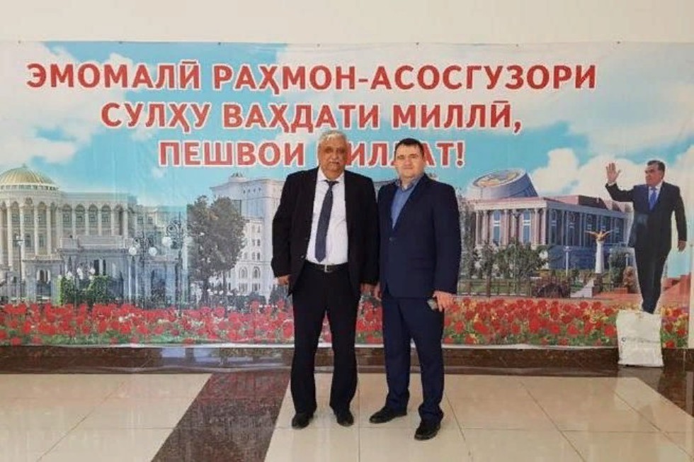 Преподаватель Елабужского института КФУ стал участником международной выставки 'Образование и карьера - 2019' Преподаватель Елабужского института КФУ стал участником международной выставки 'Образование и карьера - 2019'