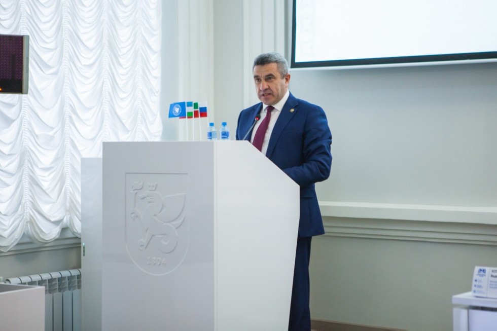 В Елабужском институте КФУ началась Международная научно-практическая конференция 'VIII Махмутовские чтения: Интеграция региональной системы профессионального образования в европейское пространство' В Елабужском институте КФУ началась Международная научно-практическая конференция 'VIII Махмутовские чтения: Интеграция региональной системы профессионального образования в европейское пространство'