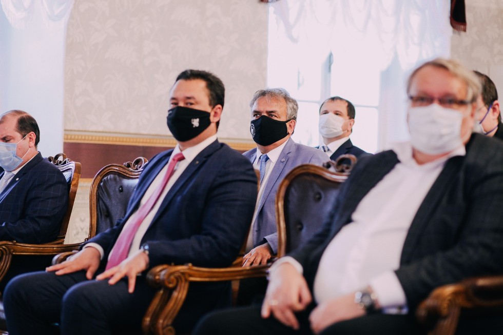 �������� ��� ������ ������� � ������������� ��������� ���������� �������� ���������