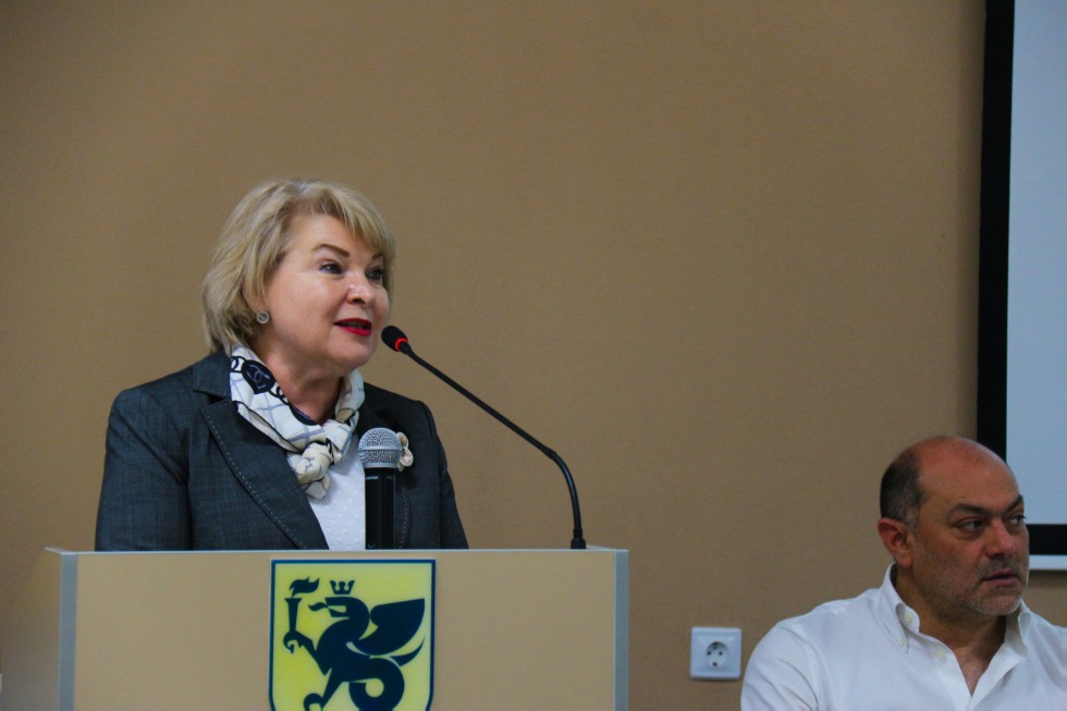 10-я Международная научно-практическая конференция 'Маркетинг и общество' 10-я Международная научно-практическая конференция 'Маркетинг и общество'