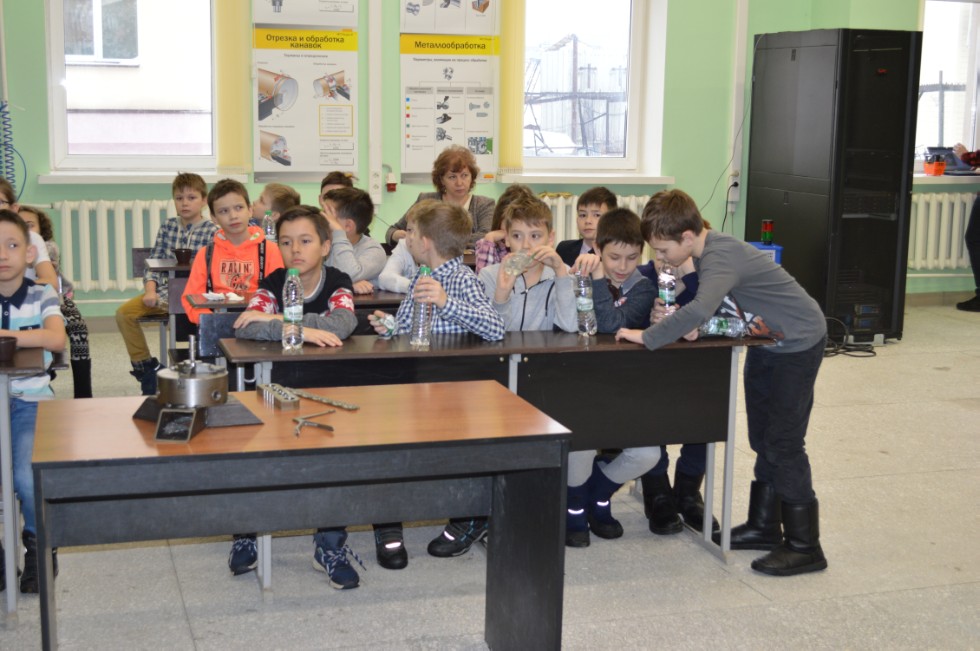 ����������� 4 ������ �������� �19 �������� ���������� �������� � ���������-������������ ������ ���