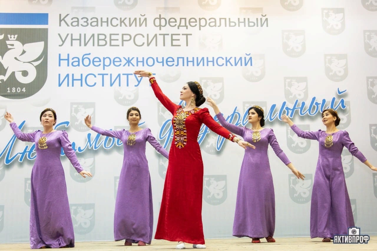 Весна идёт - весне дорогу Весна идёт - весне дорогу