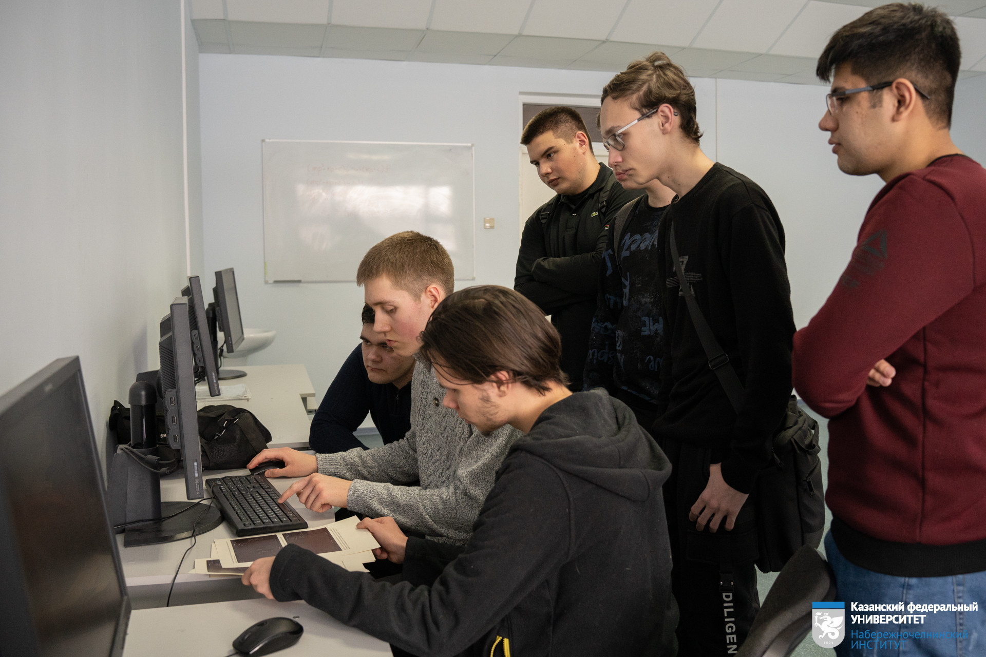 ���� ����� - 2024