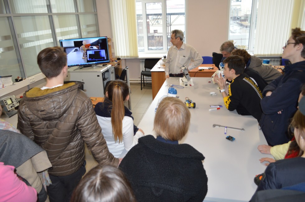 ����������� ������������������ ������ ����������� ��������� ��� �������� ����� ��. �.�. ������������