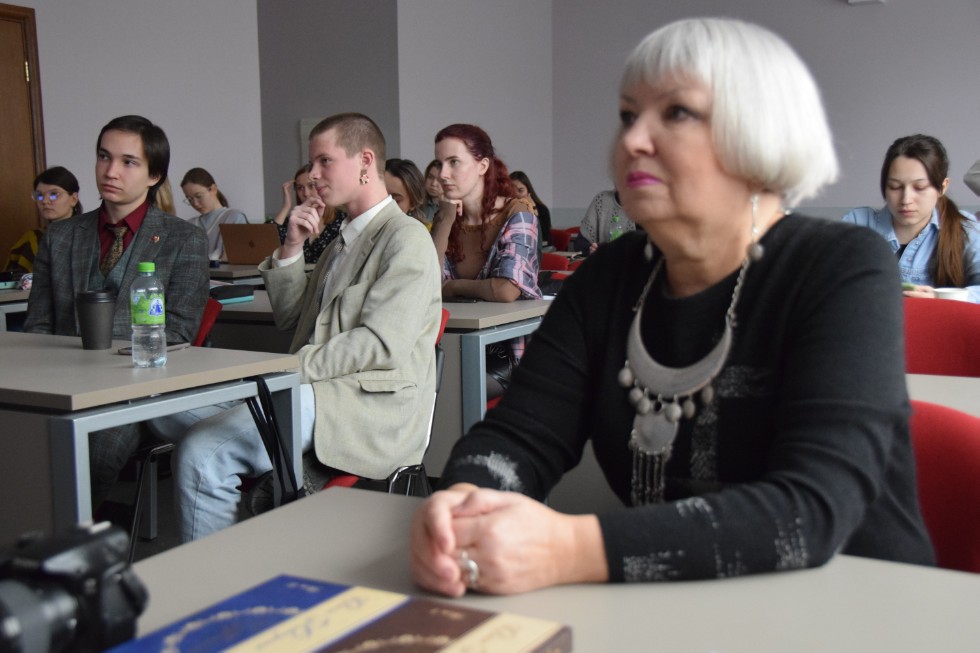 �� ������ ����������� ������-���������������� ��������� ����� �.�. ��������