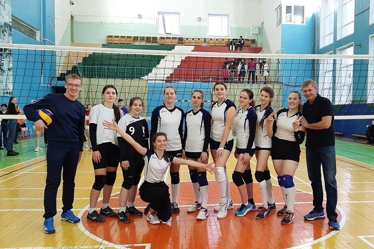 Женская команда Елабужского института выступила на Спартакиаде КФУ по волейболу