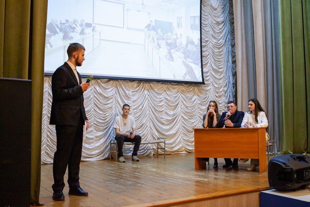 Первый день незабываемых концертных программ студенческой весны! Первый день незабываемых концертных программ студенческой весны!