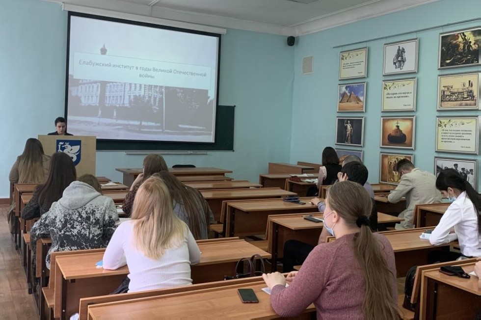 Состоялась секция 'Актуальные вопросы региональной истории' Состоялась секция 'Актуальные вопросы региональной истории'