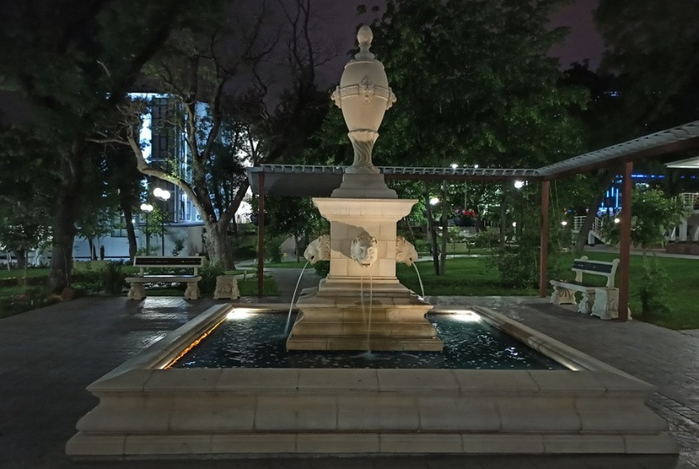 Международная школа-конференция 'Комплексный анализ и его приложения' Международная школа-конференция 'Комплексный анализ и его приложения'