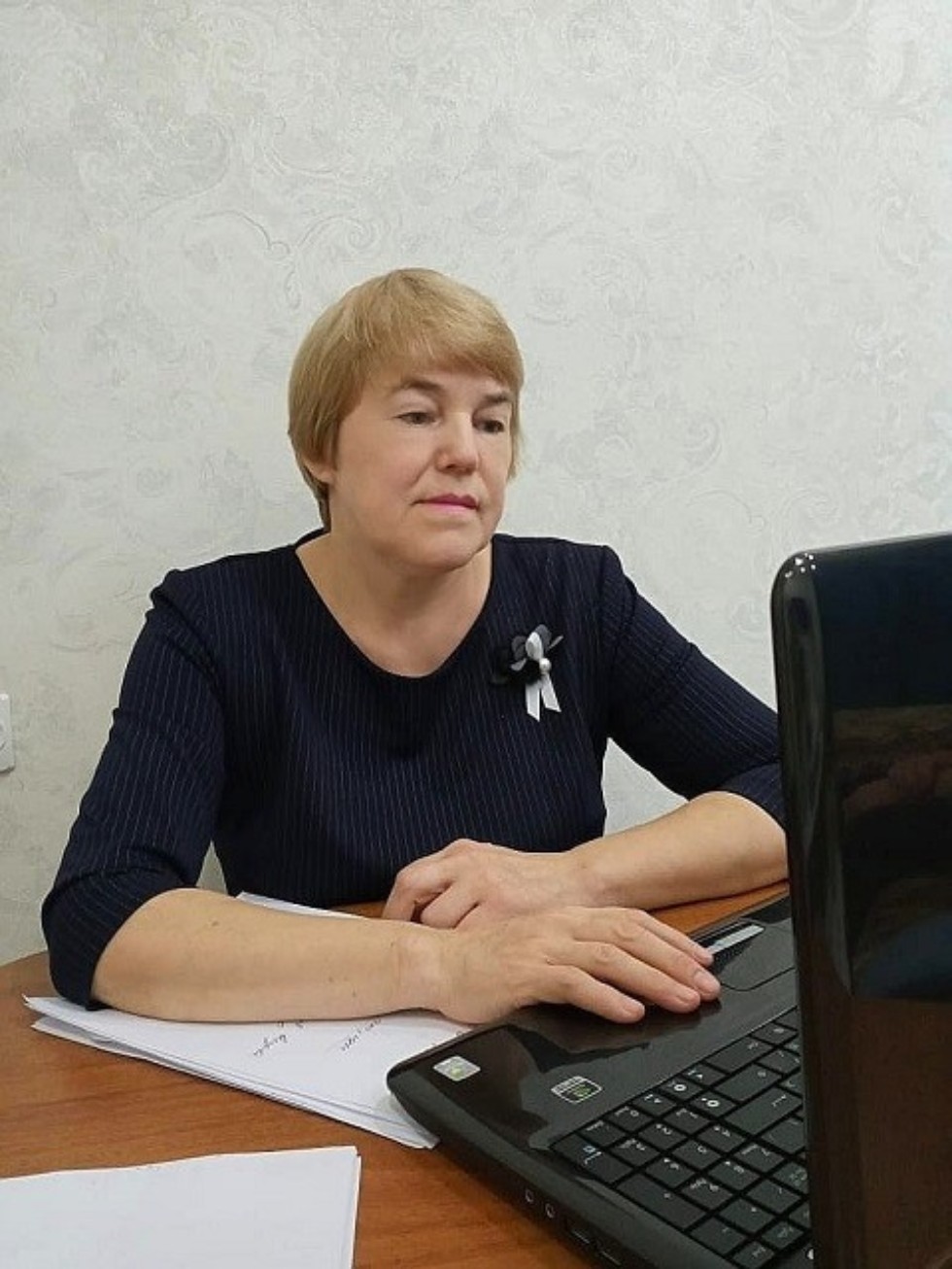 ����������