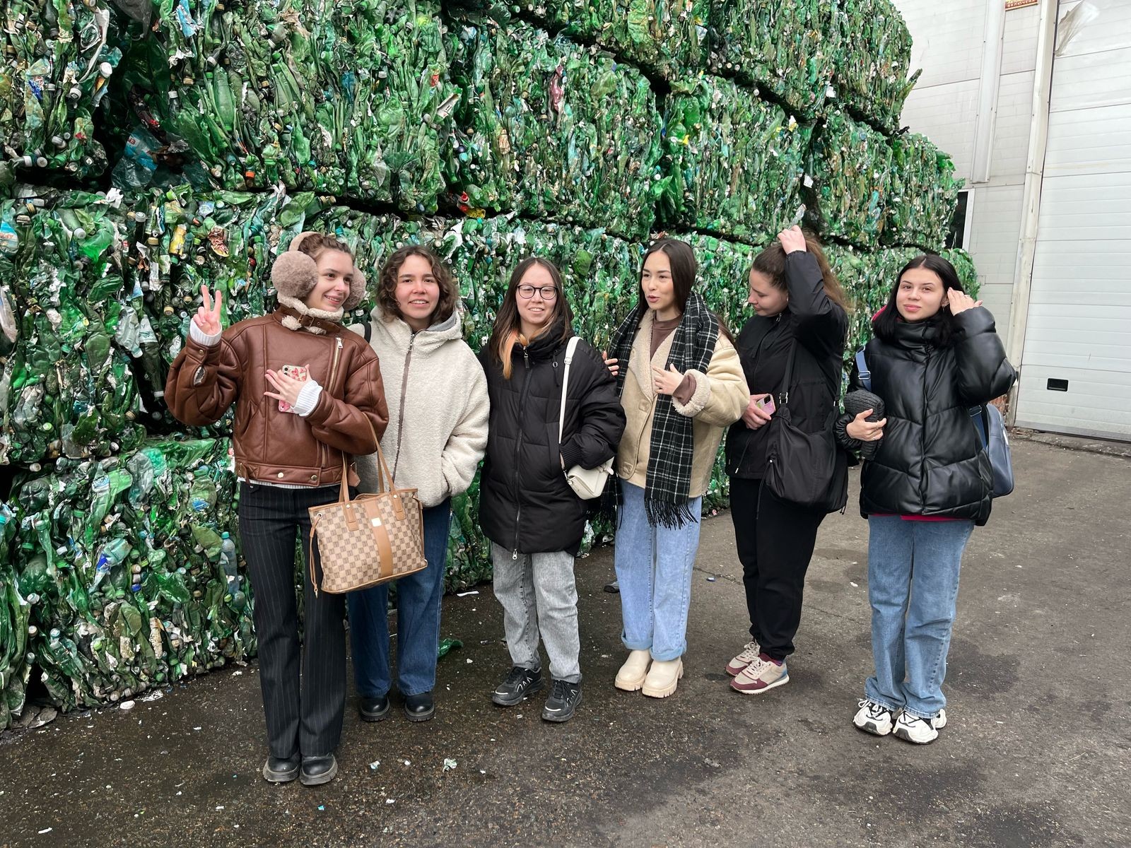 Возврат мусора в полезный оборот - спасение планеты Возврат мусора в полезный оборот - спасение планеты