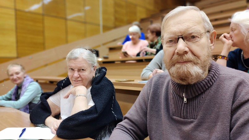 Историю генеалогии в России изучают слушатели элегантного возраста Историю генеалогии в России изучают слушатели элегантного возраста