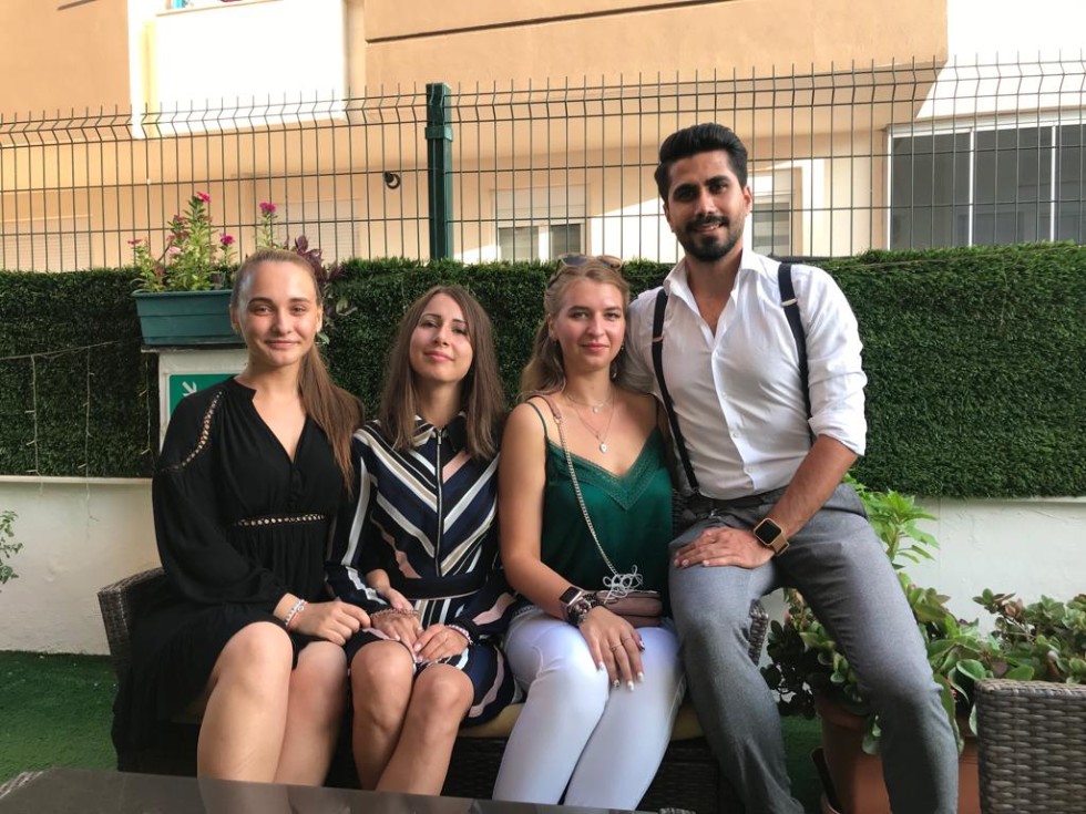 �����������