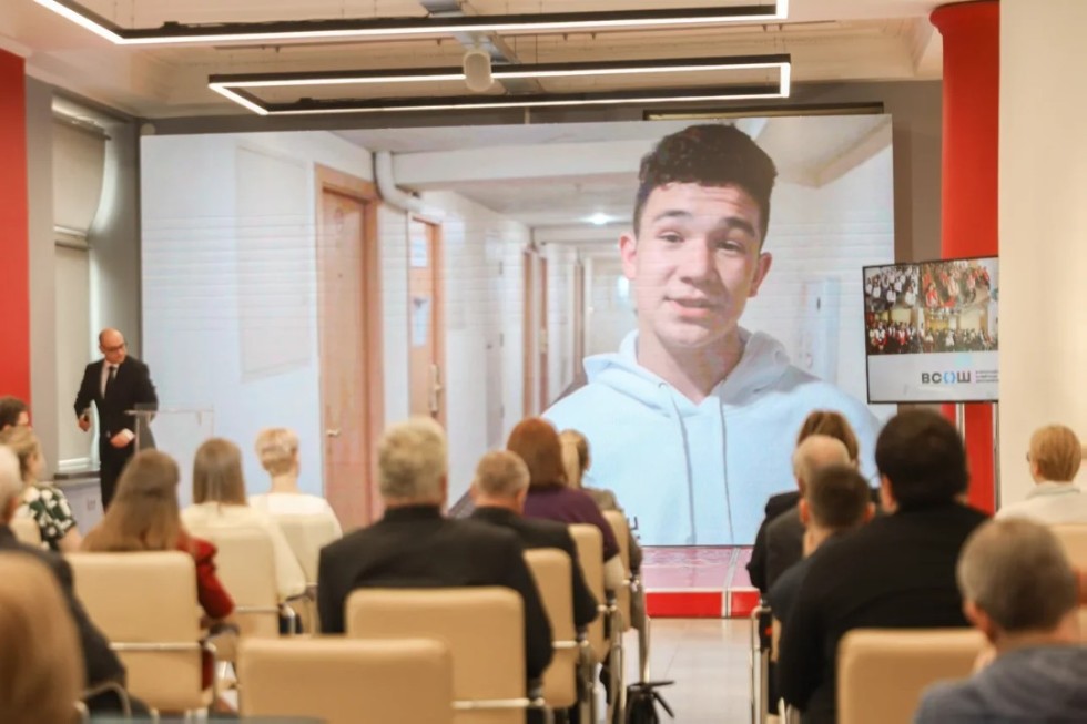 ������� ���������� ���������� � ����� ������� ������������� ��������� �� ����������