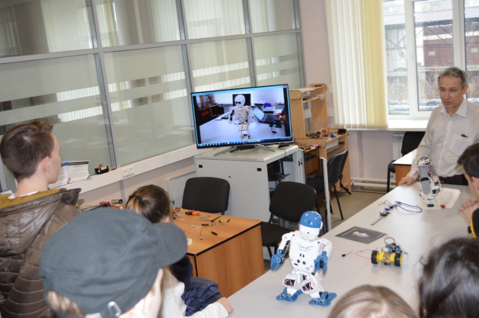 ����������� ������������������ ������ ����������� ��������� ��� �������� ����� ��. �.�. ������������