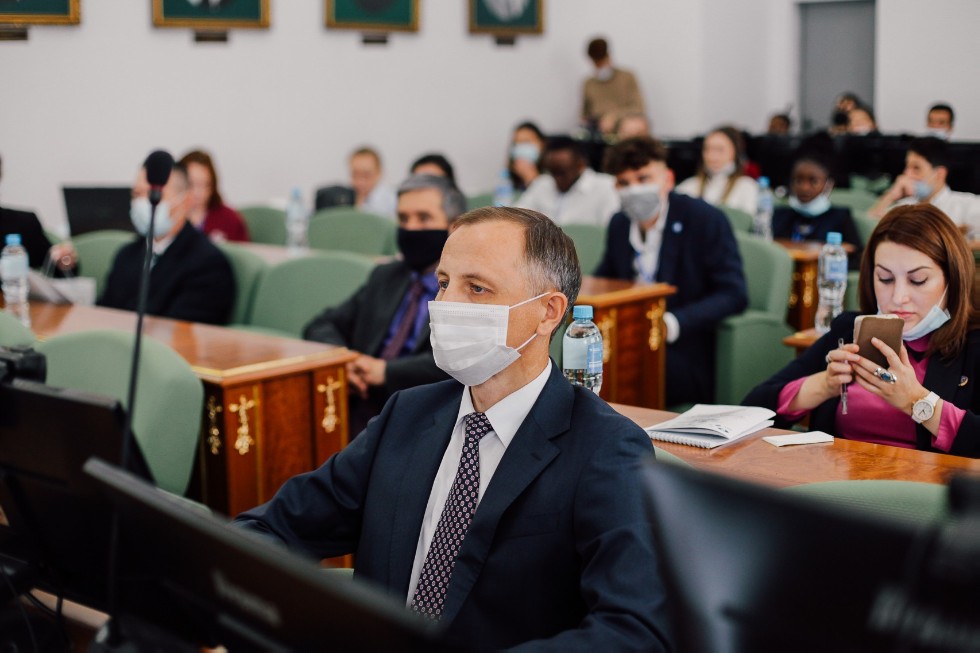 ������ �� �������������� ������ � ������ ��������� � ���