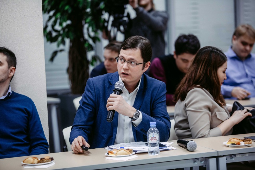 Rector Ilshat Gafurov and young scientists discussed results of 2019 and plans for the future ,Association of Young Scientists