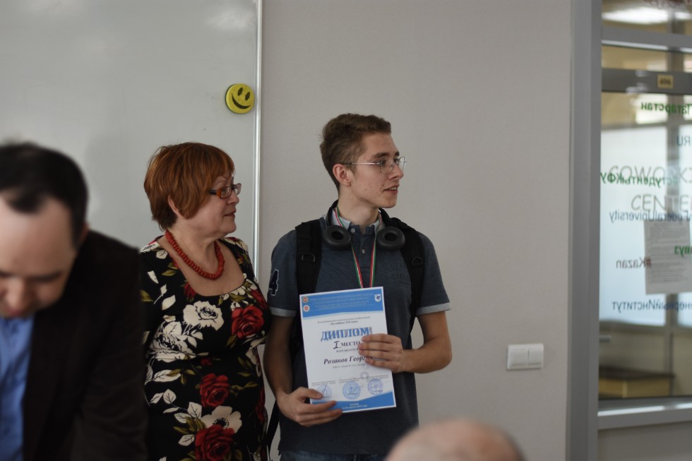 ����� ��������� ���� ������������� 