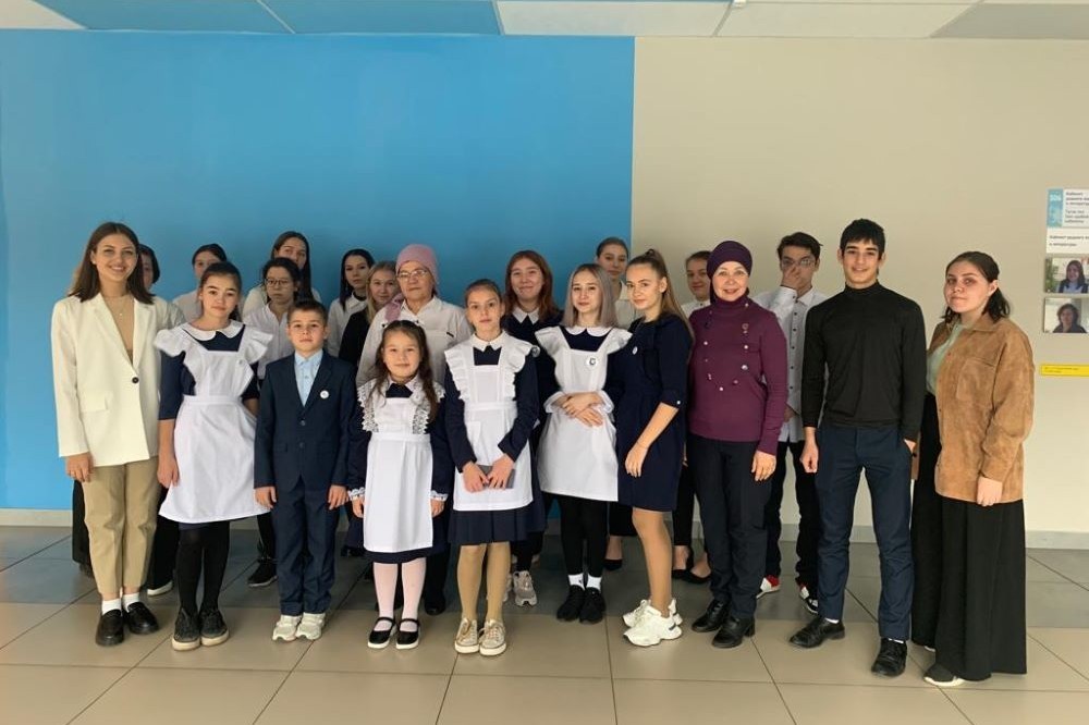 В ОШ 'Университетская' прошло мероприятие 'Укытучы. Остаз. Тәрбияче.' В ОШ 'Университетская' прошло мероприятие 'Укытучы. Остаз. Тәрбияче.'