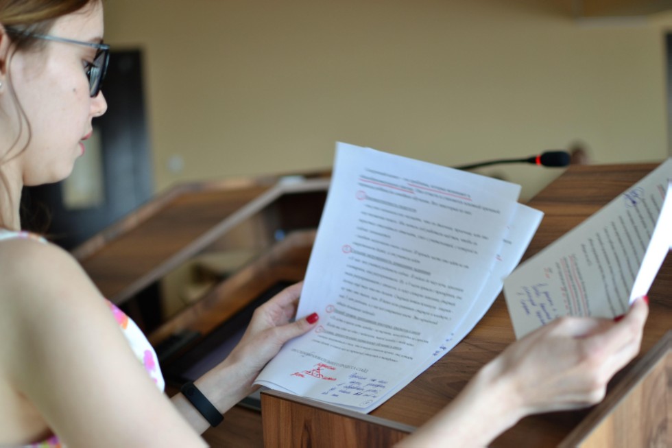 ����� ������������ ����� ����