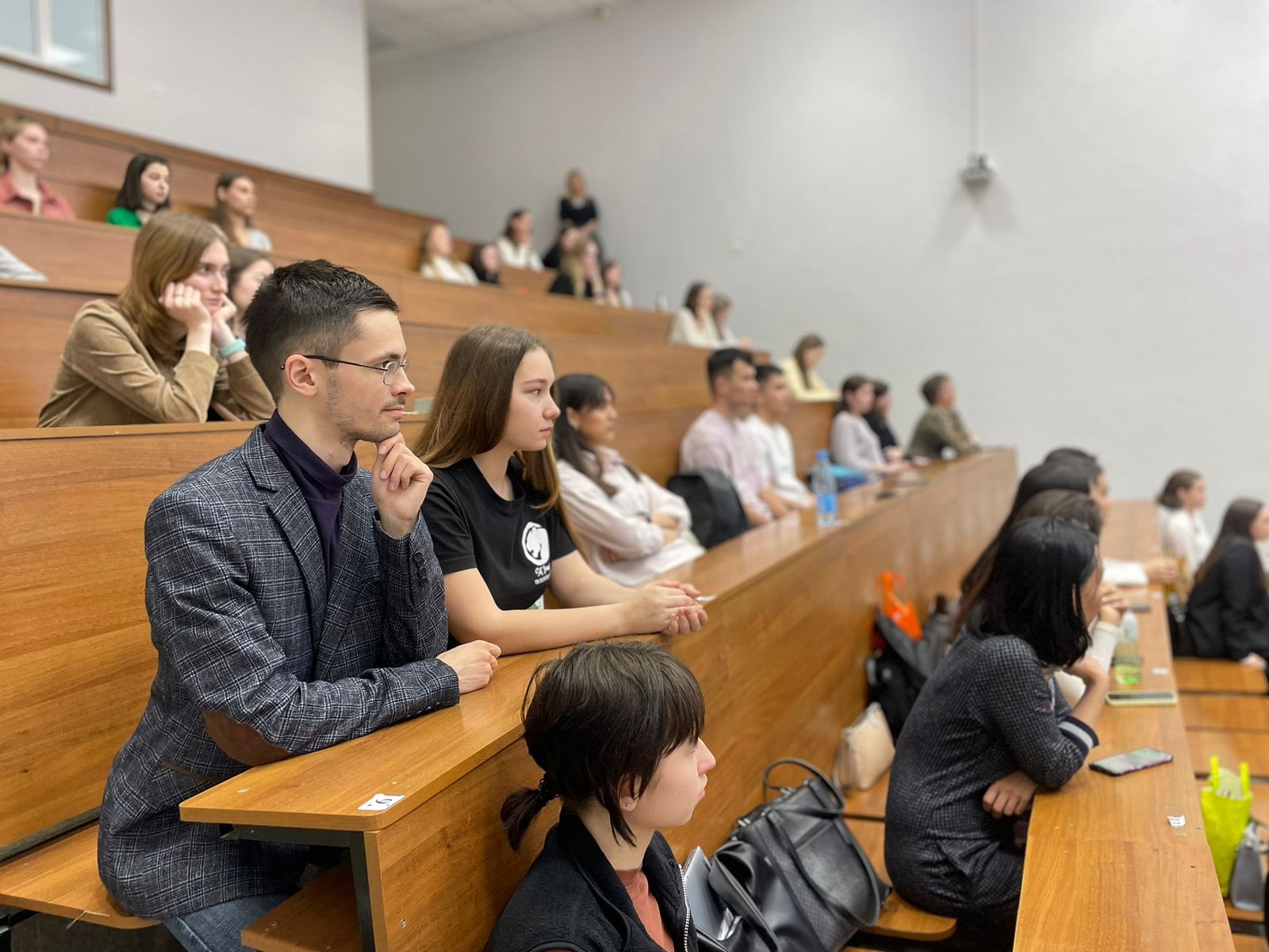 ������ �������� ����������� �� ������ ����������� ���������������� (��������������) �������� ������������ 4 ������