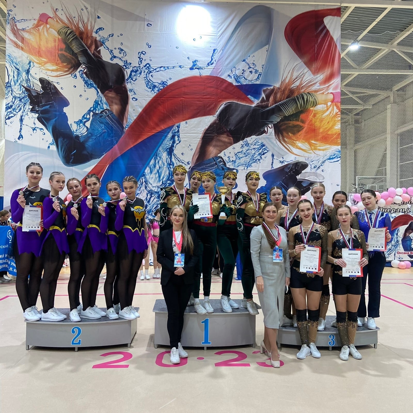 БРОНЗОВЫЕ ПРИЗЕРЫ ВСЕРОССИЙСКИХ СОРЕВНОВАНИЙ ПО ФИТНЕС-АЭРОБИКЕ. БРОНЗОВЫЕ ПРИЗЕРЫ ВСЕРОССИЙСКИХ СОРЕВНОВАНИЙ ПО ФИТНЕС-АЭРОБИКЕ.