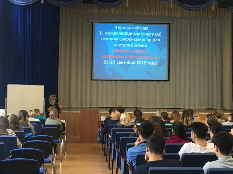 ������� ����������� ����������� ��������� � I�-����� ������� ������������� � ������������� �������� �����-�������