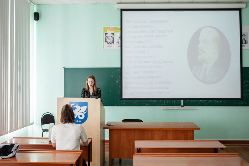 В Елабужском институте состоялась Всероссийская студенческая научно-практическая конференция В Елабужском институте состоялась Всероссийская студенческая научно-практическая конференция