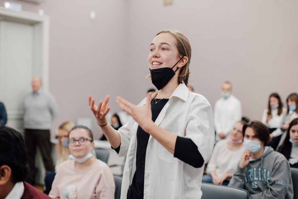 Научно-практическая конференция 'Роль и влияние женщин на мировой политической арене' Научно-практическая конференция 'Роль и влияние женщин на мировой политической арене'