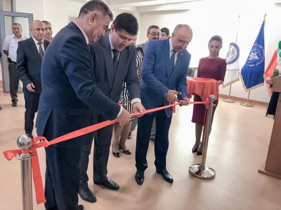 Ильшат Рафкатович Гафуров прибыл с рабочим визитом в Узбекистан Ильшат Рафкатович Гафуров прибыл с рабочим визитом в Узбекистан