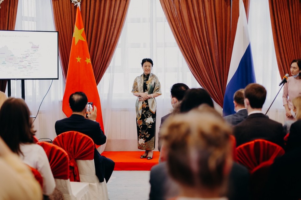 ���� ���������� ����� ������������� � ����������� ����������� ���