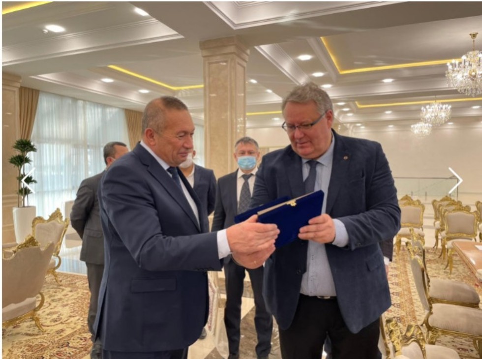 �������� ������� ��� � ������� �������� � ���� ������ � ����������