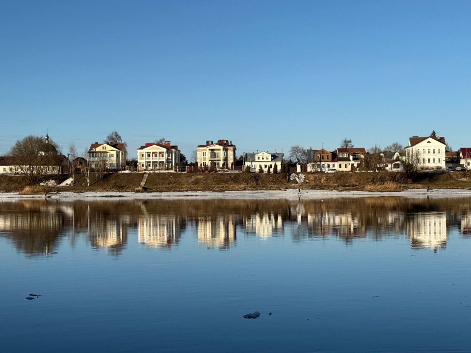 Студент ИТИС Линар Амерханов стал победителем Всероссийского конкурса молодых поэтов 'Зелёный листок' имени Андрея Дементьева Студент ИТИС Линар Амерханов стал победителем Всероссийского конкурса молодых поэтов 'Зелёный листок' имени Андрея Дементьева