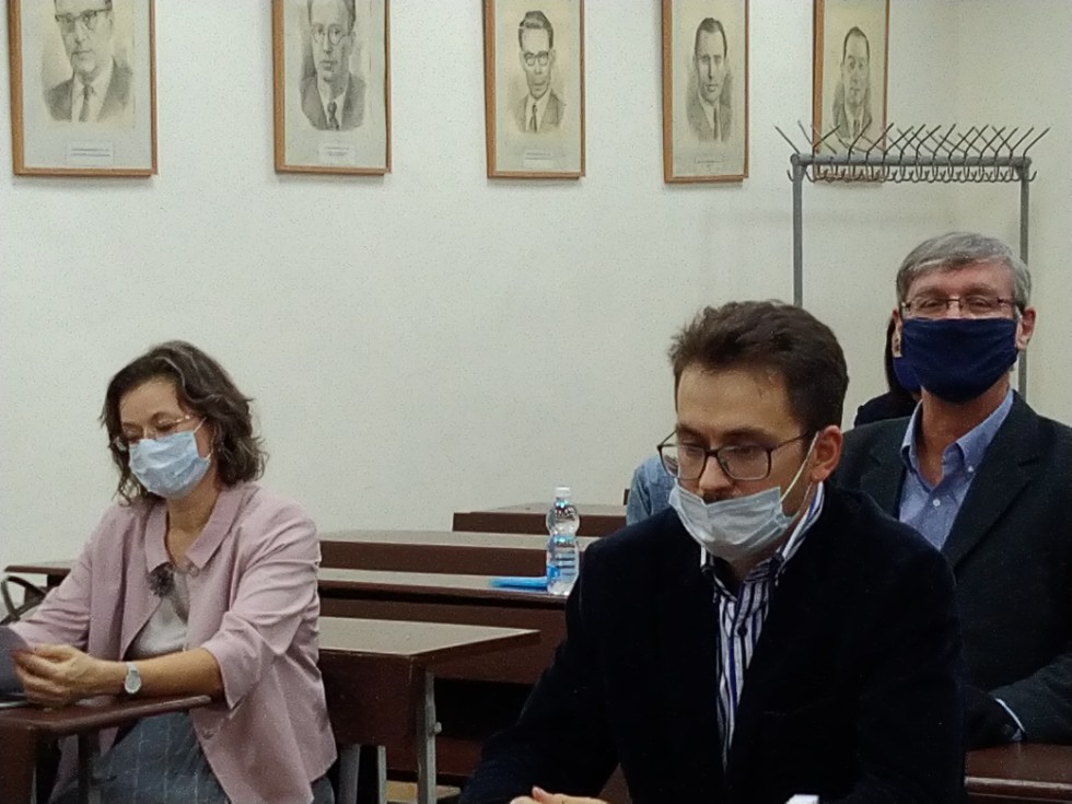 Семинар по программе магистратуры 'Геометрия и ее приложения' Семинар по программе магистратуры 'Геометрия и ее приложения'