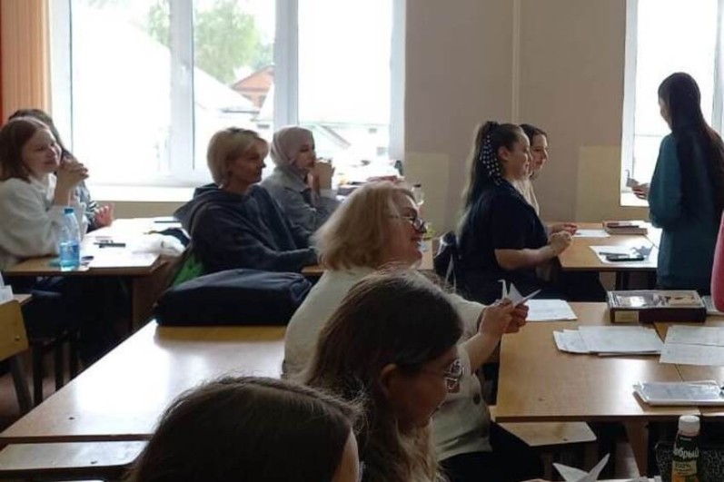 Прошел кураторский час 'Журавли памяти' Прошел кураторский час 'Журавли памяти'