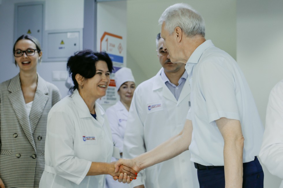 Aide to the President of Russia Andrey Fursenko toured Kazan University's medical cluster